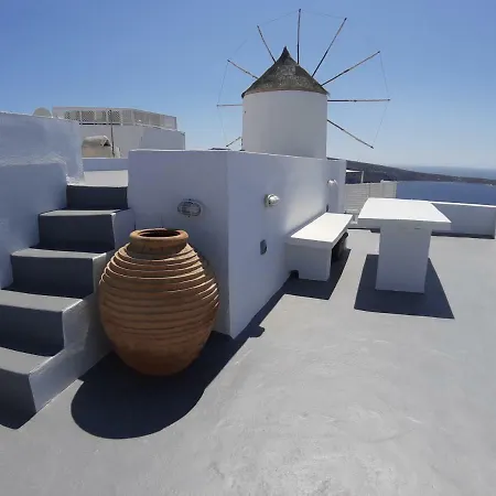 Feggitis Traditional House Casa vacanze Oia (Santorini)