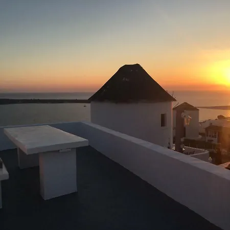 Feggitis Traditional House Casa vacanze Oia (Santorini)