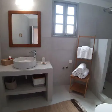 Casa vacanze Feggitis Traditional House Oia (Santorini)