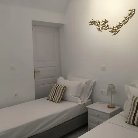 Feggitis Traditional House Дом отдыха Ия
